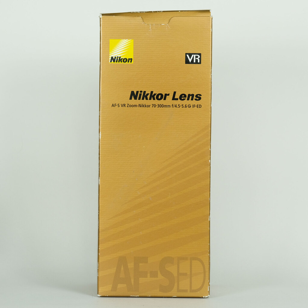 Nikon AF-S VR Zoom-Nikkor 70-300mm F4.5-5.6G IF-ED