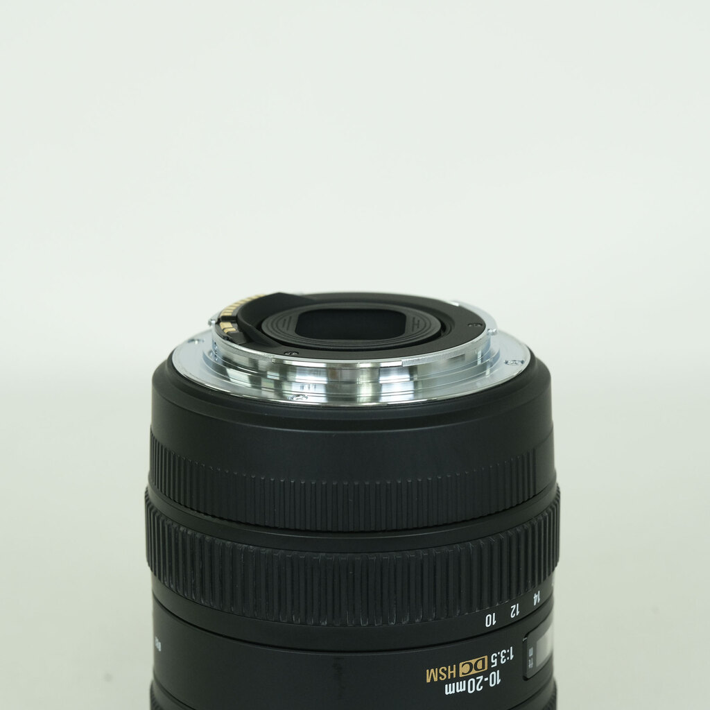 SIGMA 10-20mm F3.5 EX DC HSM (キヤノンEF用)