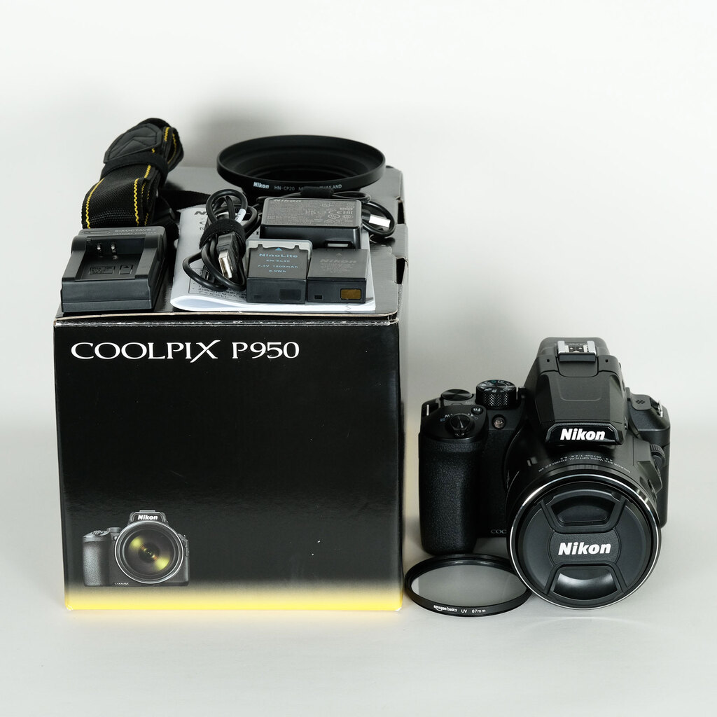 Nikon COOLPIX P950