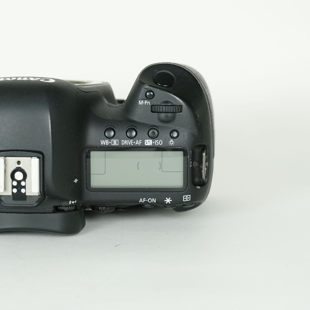 Canon EOS 5D Mark IV