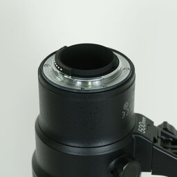 Nikon AF-S NIKKOR 500mm f/5.6E PF ED VR