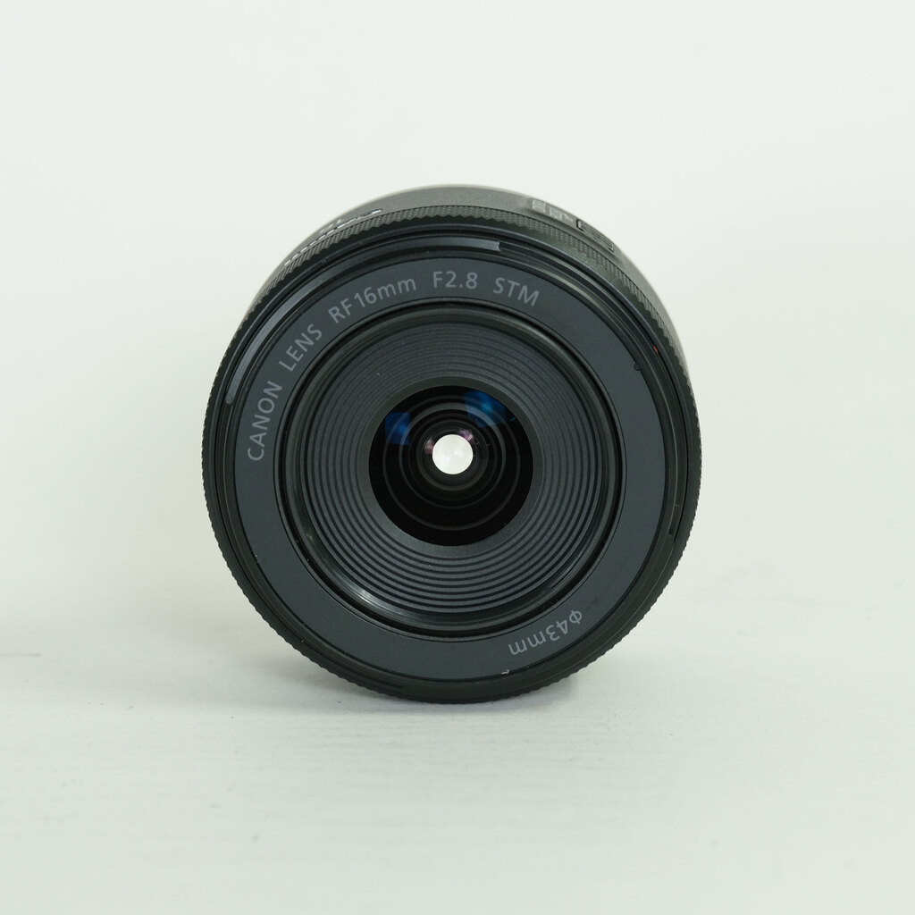 Canon RF16mm F2.8 STM
