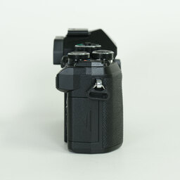OM SYSTEM OM-5