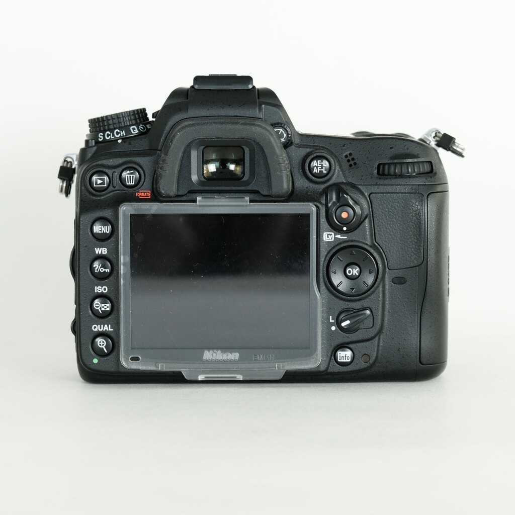 Nikon D7000