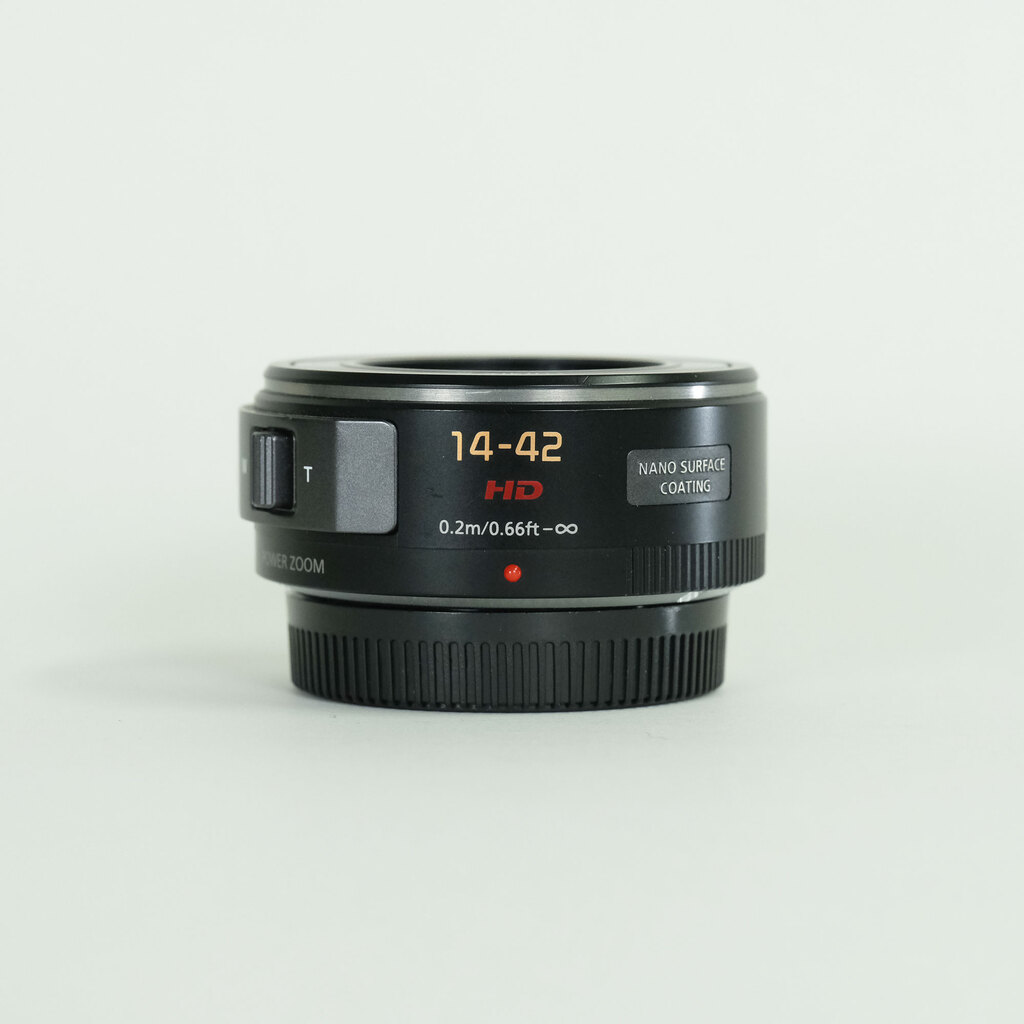 Panasonic LUMIX G X VARIO PZ 14-42mm / F3.5-5.6 ASPH. / POWER O.I.S.