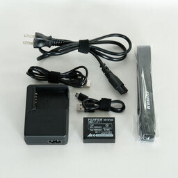 FUJIFILM X-A1 ボディ ブラウン