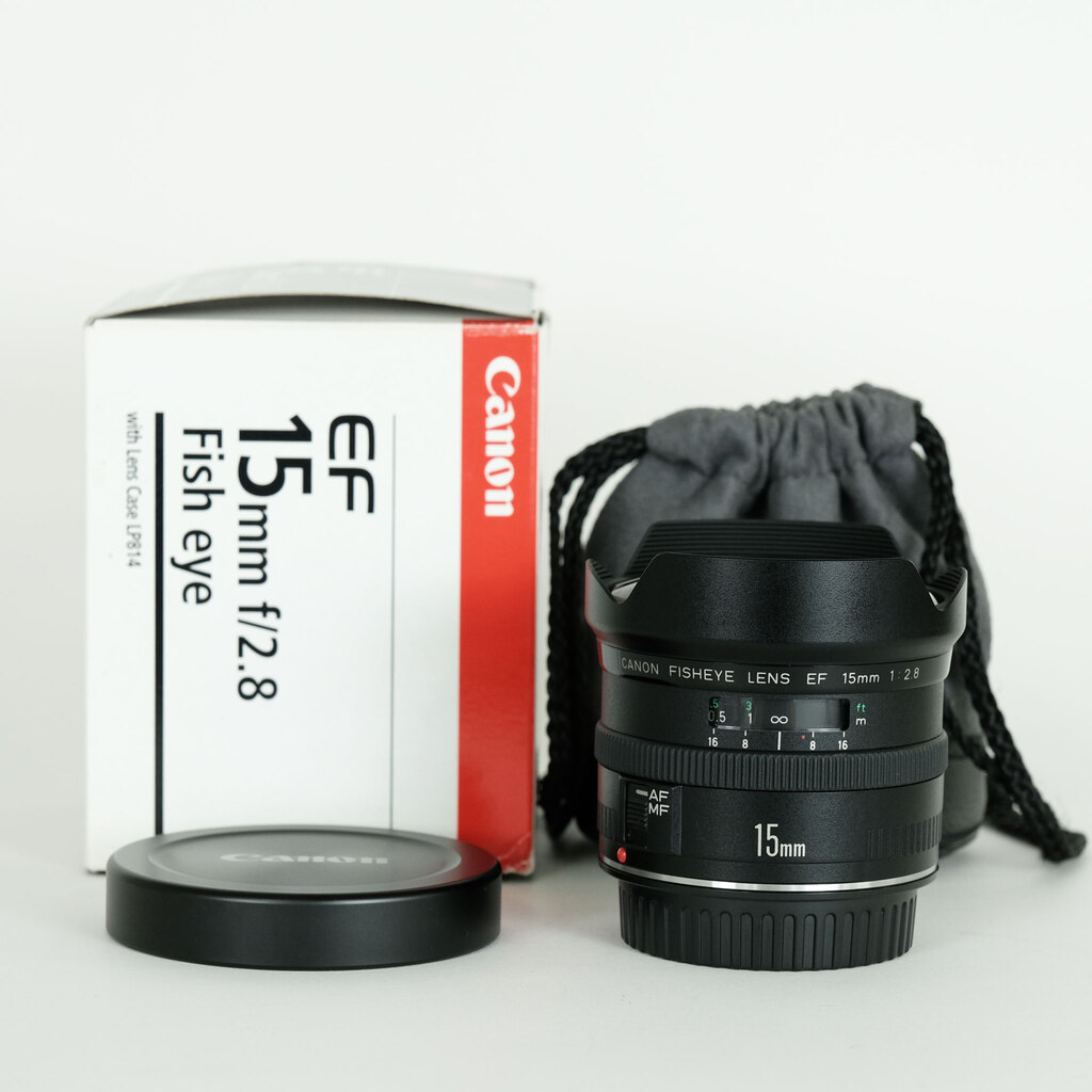 Canon EF 15mm フィッシュアイレンズ 美品 Canon EF 15mm フィッシュアイレンズ 美品 ✨美品✨魚眼レンズ✨Canon