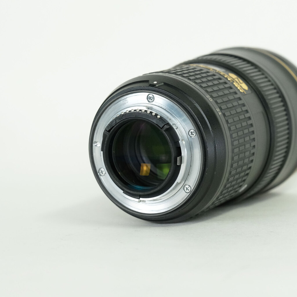 Nikon AF-S NIKKOR 24-70mm f/2.8G ED