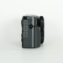 SONY Cyber-shot DSC-RX100M7