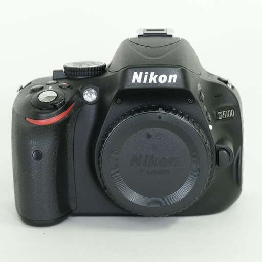 Nikon D5100 ボディ