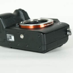 SONY α7 III(ILCE-7M3) SONY α7 III(ILCE-7M3)