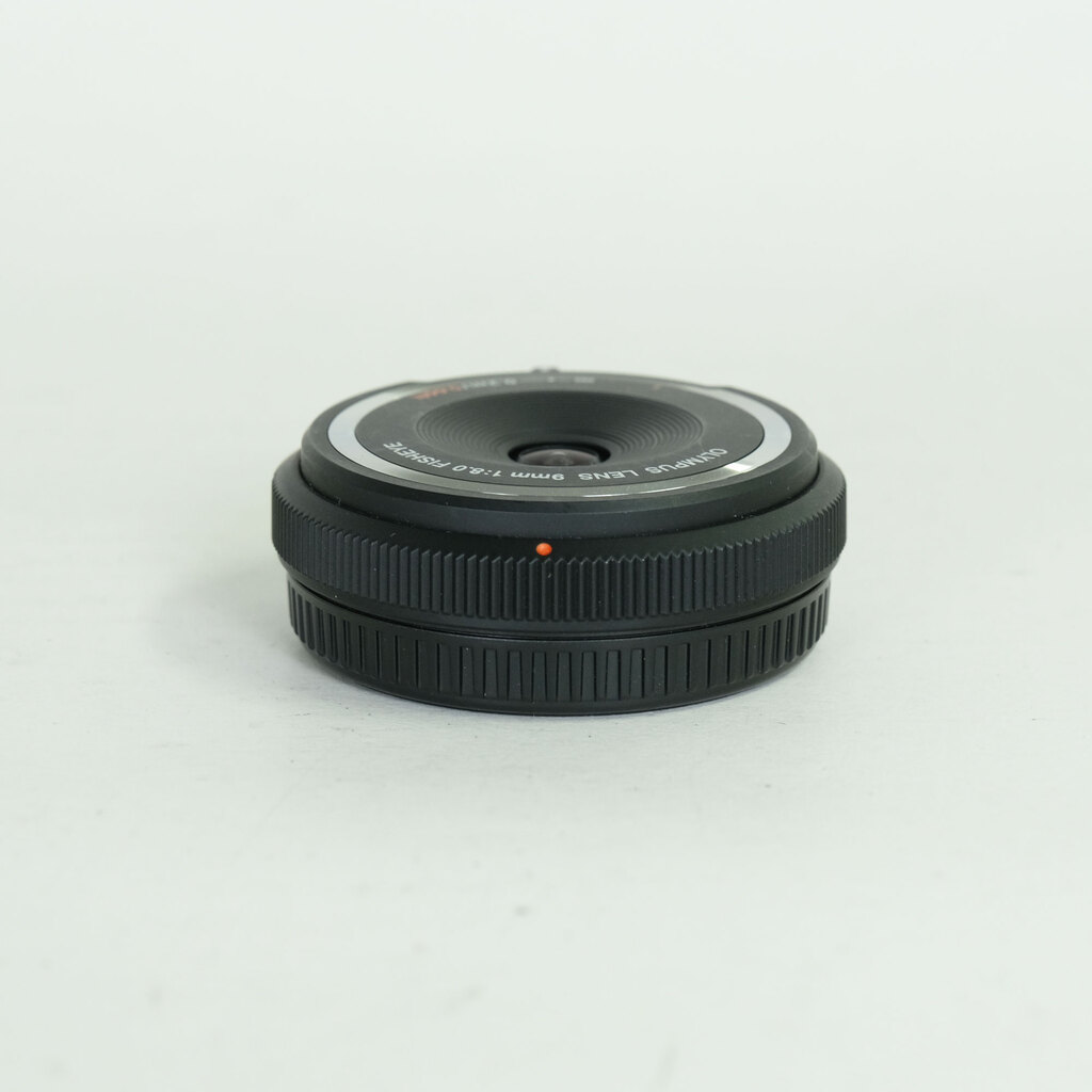OLYMPUS フィッシュアイボディキャップレンズ（9mm Ｆ8.0 FISHEYE） BCL-0980 ブラック
