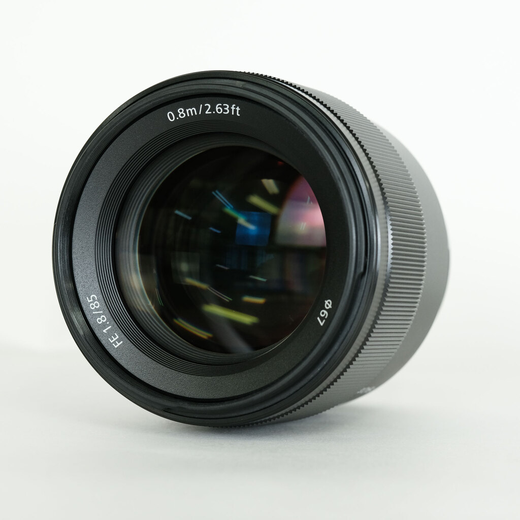 SONY FE 85mm F1.8 SEL85F18 SONY FE 85mm F1.8 SEL85F18