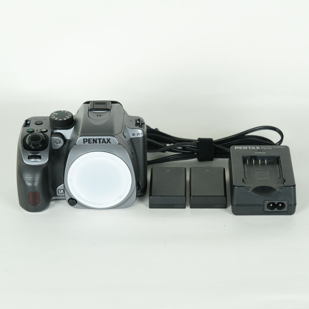 PENTAX K-70 ボディ シルキーシルバーの出品 | ONE SCENE（ワンシーン）