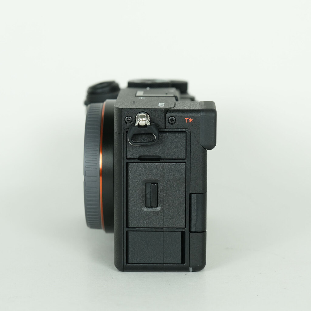 SONY α7C II(ILCE-7CM2) SONY α7C II(ILCE-7CM2)