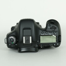 Canon EOS 7D Mark II Canon EOS 7D Mark II