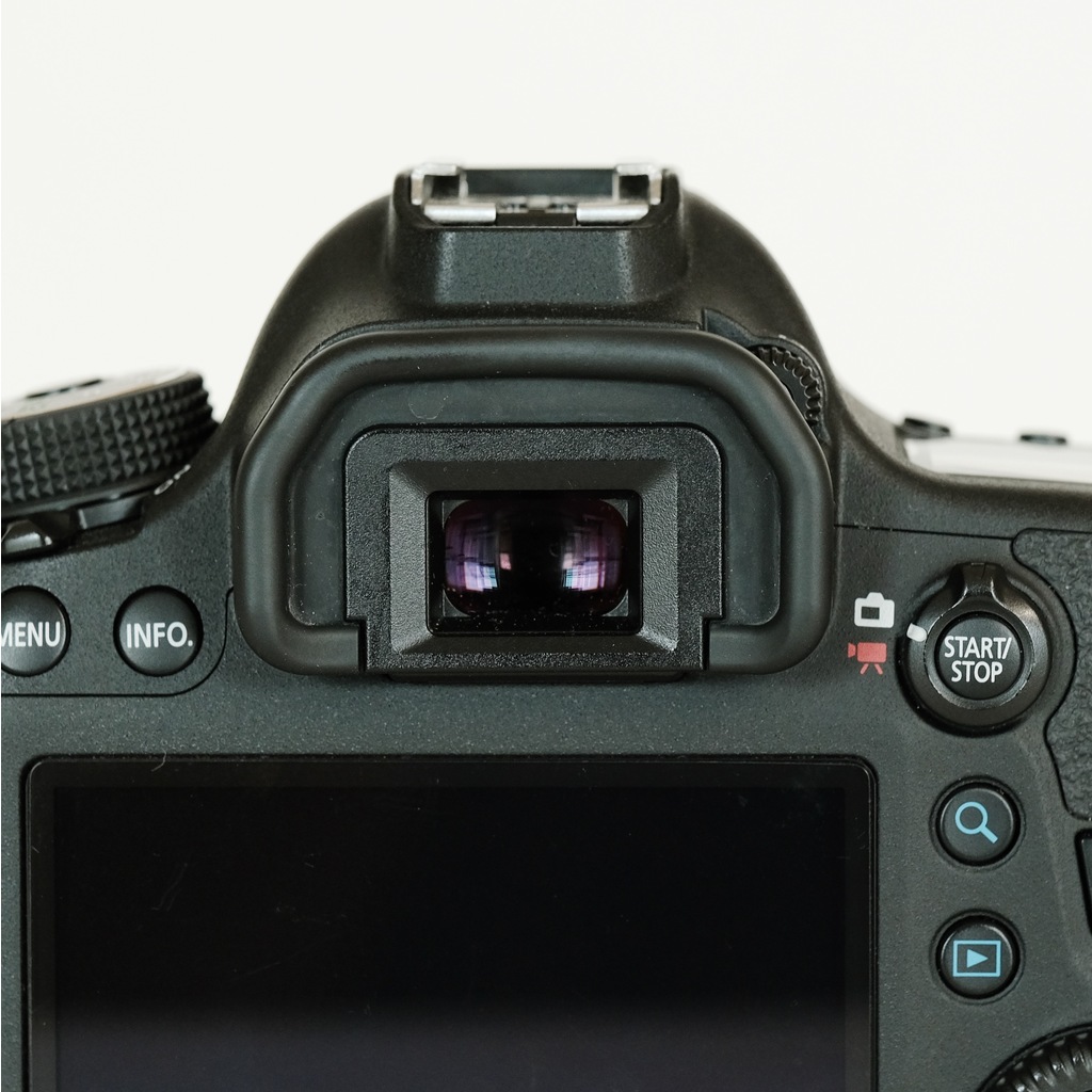 Canon EOS 6D