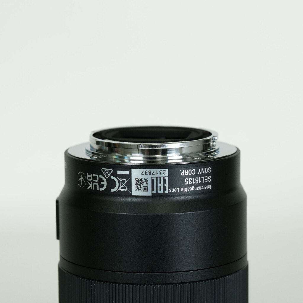 SONY E 18-135mm F3.5-5.6 OSS SEL18135