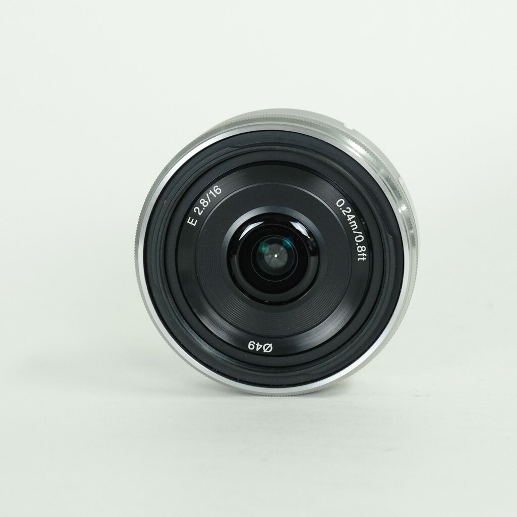 SONY E 16mm F2.8 SEL16F28