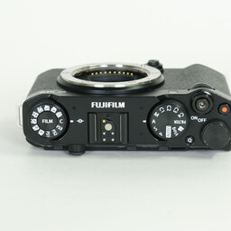 FUJIFILM X-M5 FUJIFILM X-M5