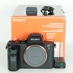 SONY α7 II（ILCE-7M2）