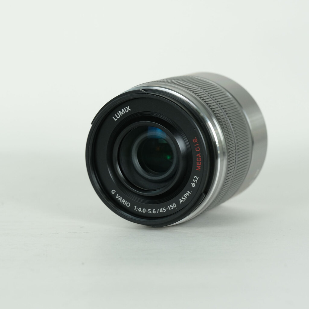 Panasonic LUMIX G VARIO 45-150mm / F4.0-5.6 ASPH. / MEGA O.I.S.の