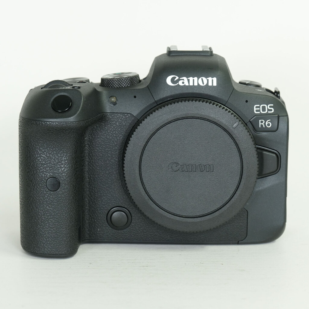Canon EOS R6