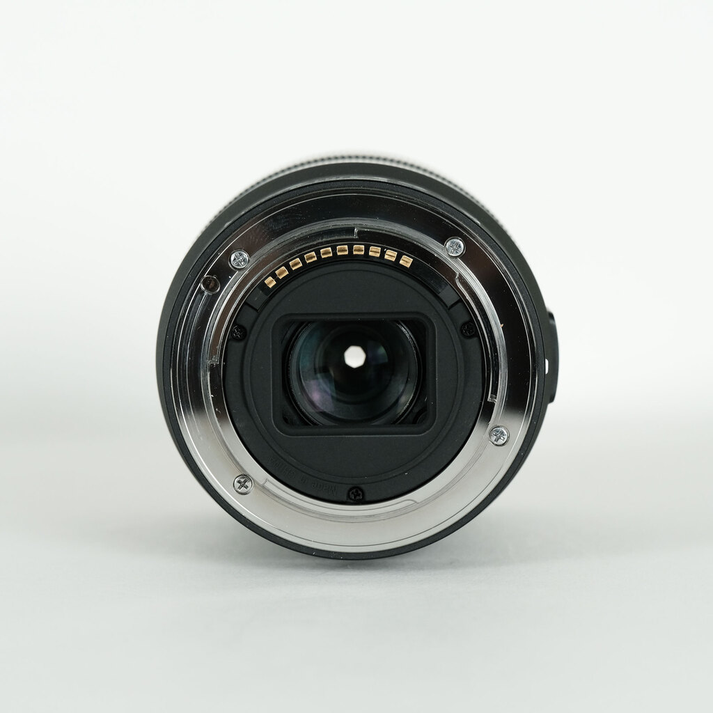 SONY E 18-135mm F3.5-5.6 OSS SEL18135