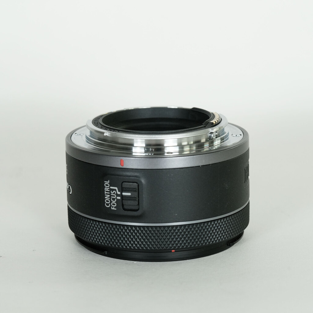 Canon RF50mm F1.8 STM