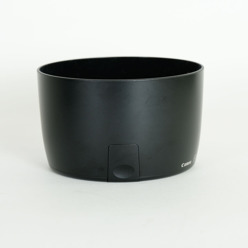 Canon EF85mm F1.8 USMの出品 | ONE SCENE（ワンシーン）