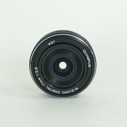 OLYMPUS M.ZUIKO DIGITAL 17mm F2.8 ブラック