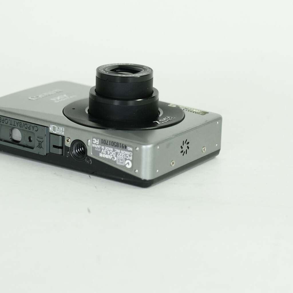 Canon IXY DIGITAL 90