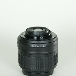 Nikon AF-S DX NIKKOR 18-55mm f3.5-5.6G VR II