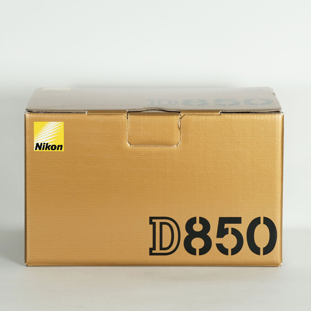 Nikon D850