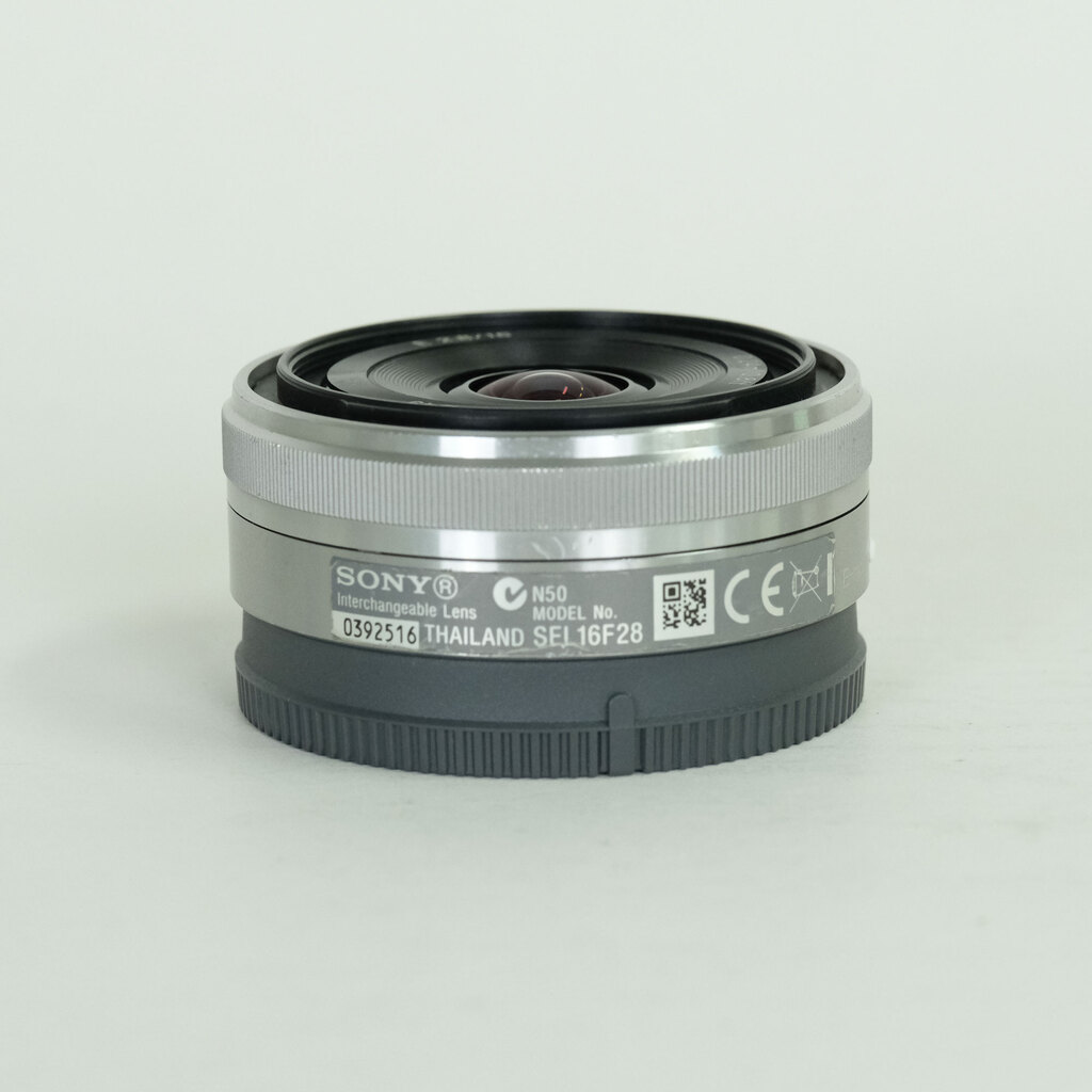 SONY E 16mm F2.8 SEL16F28