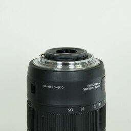 Canon EF-S18-135mm F3.5-5.6 IS USM