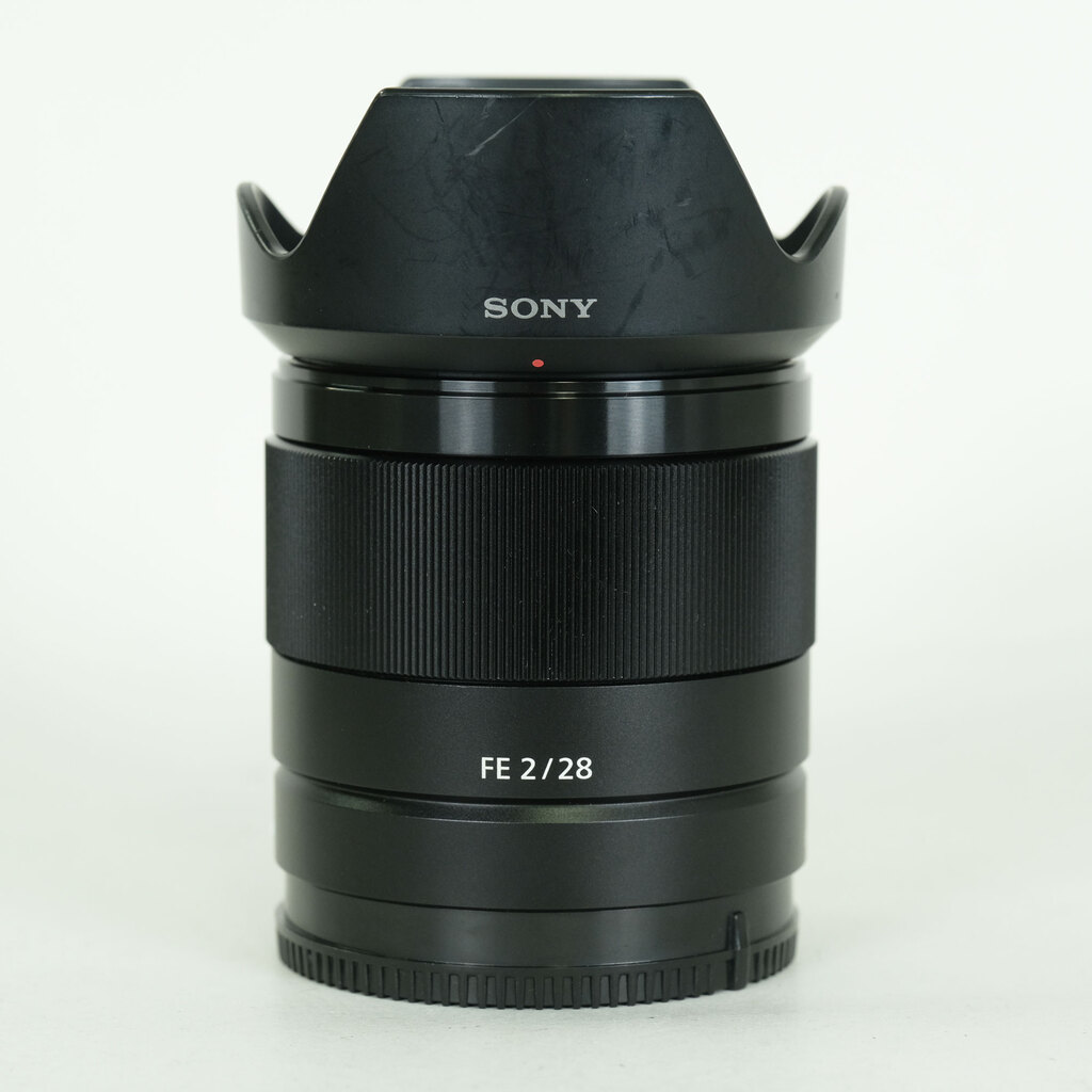 SONY FE 28mm F2 SEL28F20
