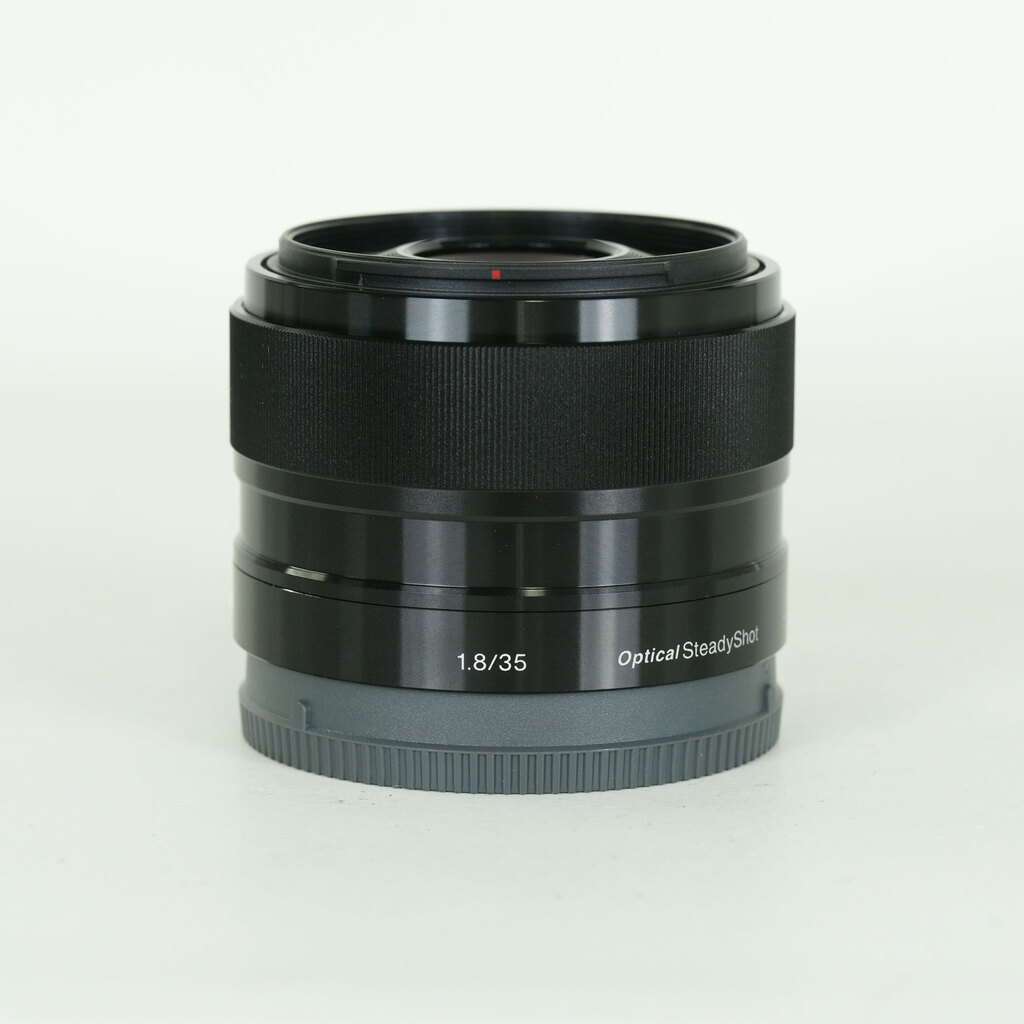 SONY E 35mm F1.8 OSS SEL35F18