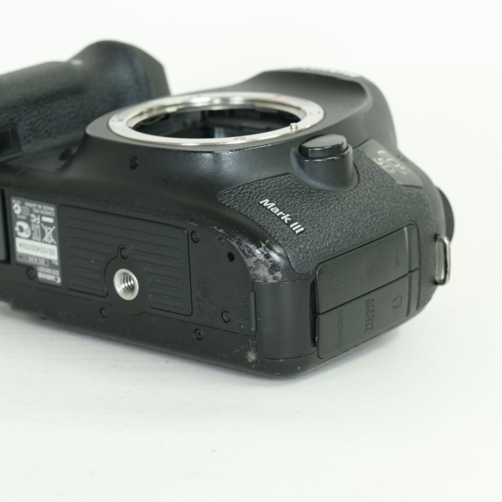 Canon EOS 5D Mark III