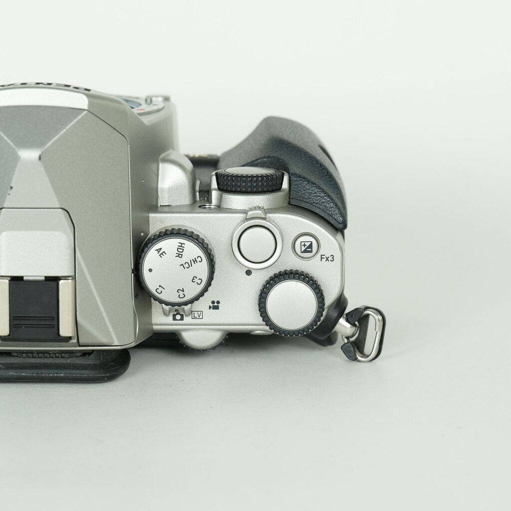 PENTAX KP ボディ シルバー PENTAX KP ボディ シルバー