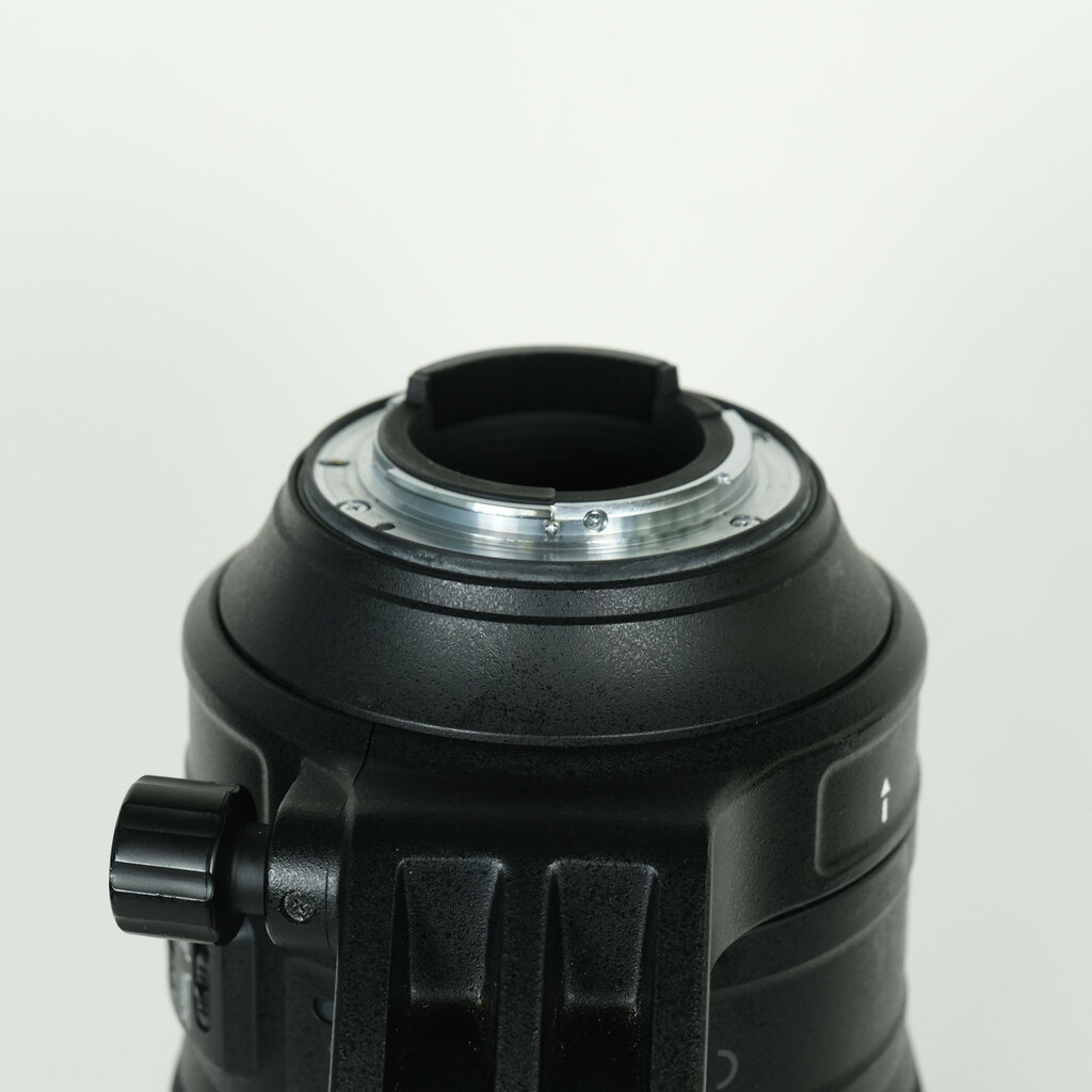 Nikon AF-S NIKKOR 200-500mm f/5.6E ED VRの出品 | ONE SCENE（ワン