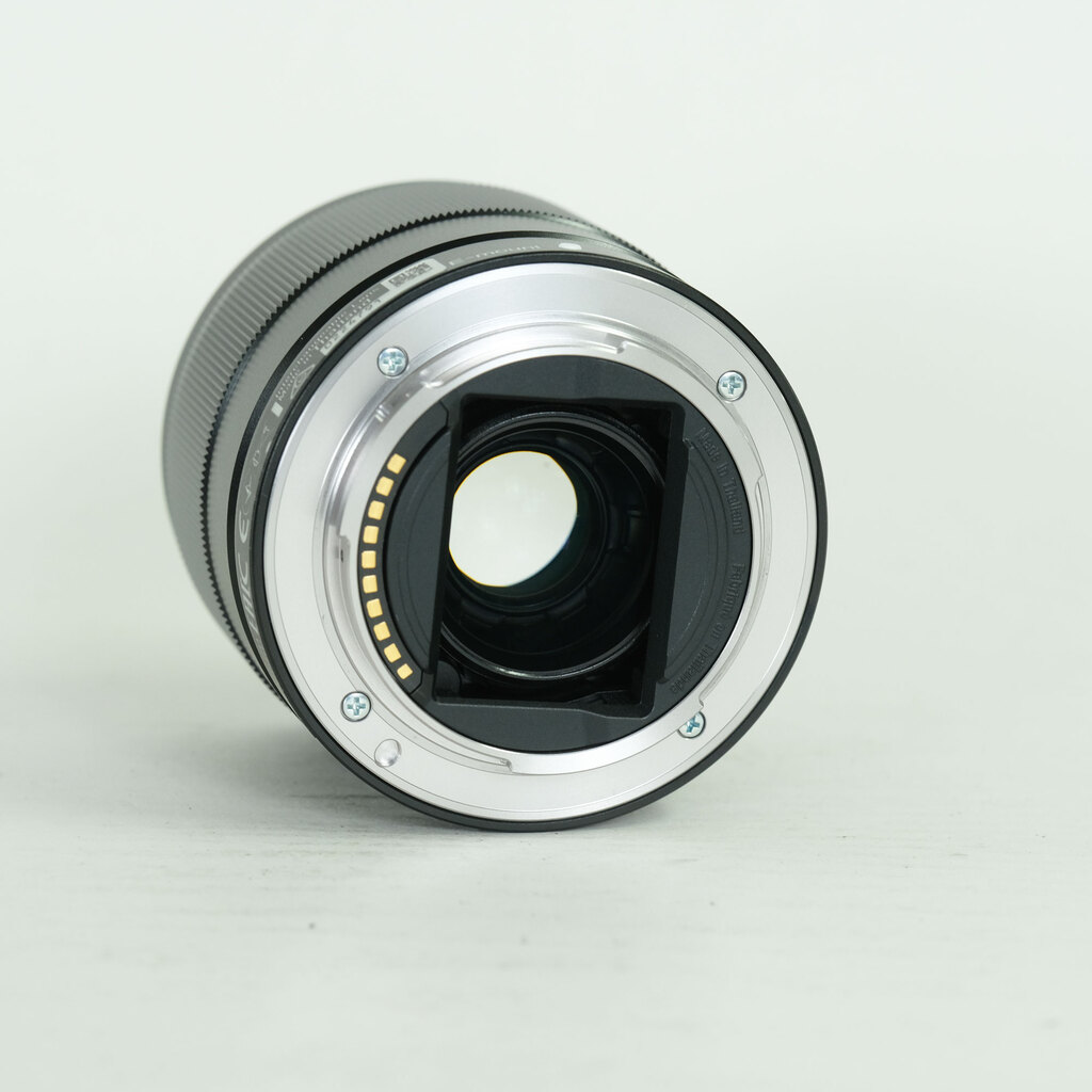 SONY FE 28mm F2 SEL28F20 SONY FE 28mm F2 SEL28F20