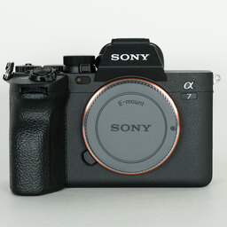 SONY α7 IV(ILCE-7M4) SONY α7 IV(ILCE-7M4)