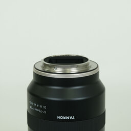 TAMRON 17-70mm F/2.8 Di III-A VC RXD (Model B070) [ソニーE用]