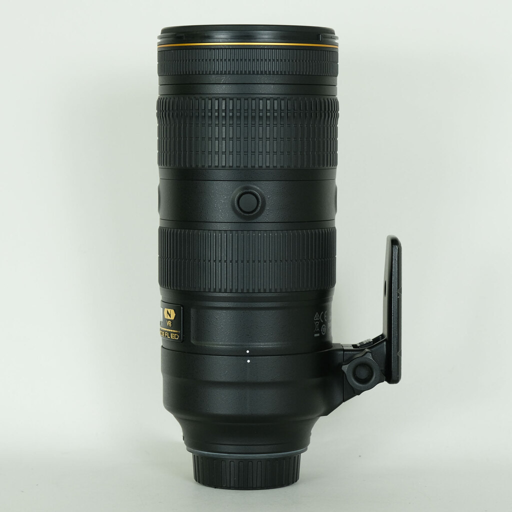 Nikon AF-S NIKKOR 70-200mm f/2.8E FL ED VR Nikon AF-S NIKKOR 70-200mm f/2.8E FL ED VR