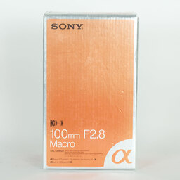 SONY 100mm F2.8 マクロ SAL100M28(ソニーA用) SONY 100mm F2.8 マクロ SAL100M28(ソニーA用)