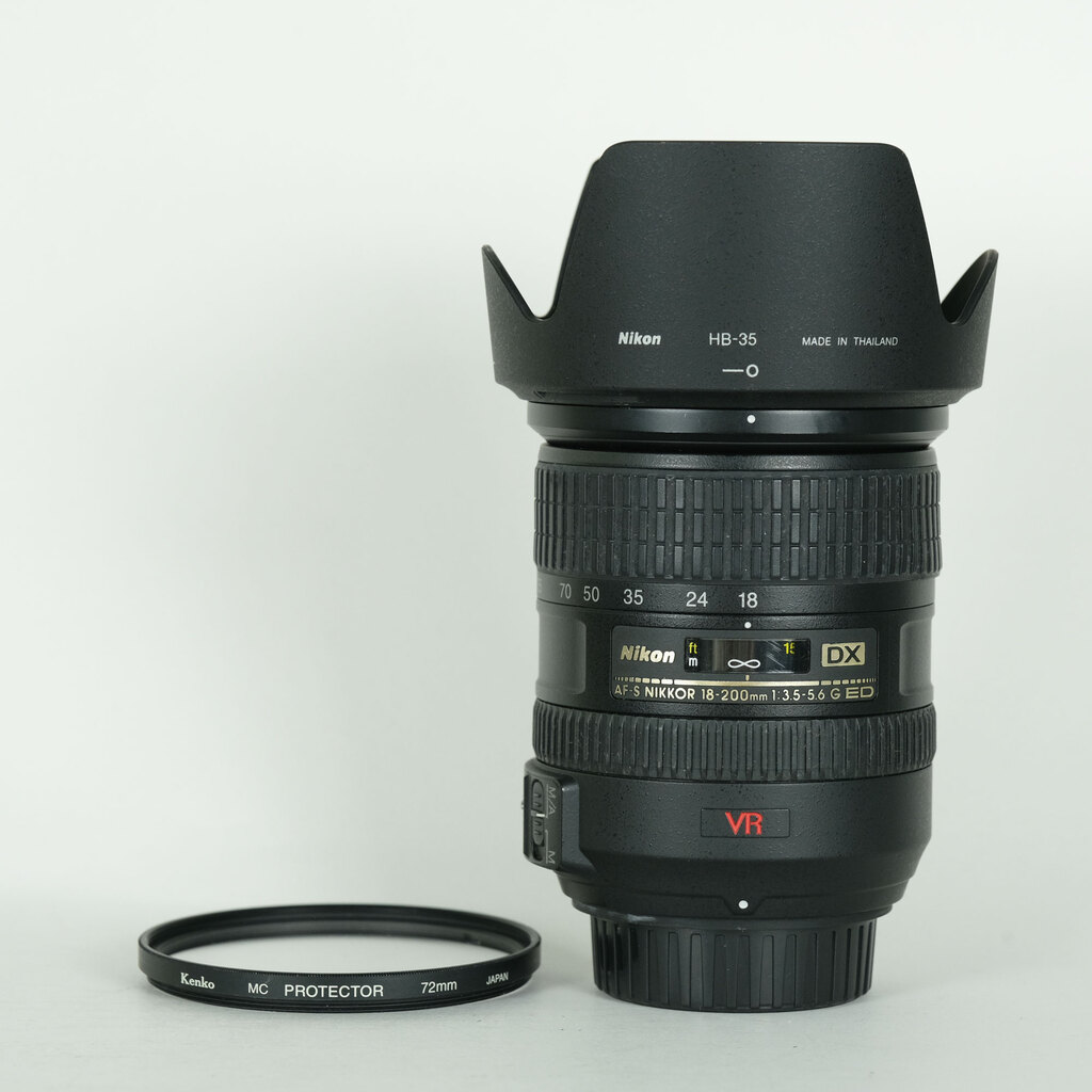 Nikon AF-S DX VR Zoom-Nikkor 18-200mm F3.5-5.6G IF-ED