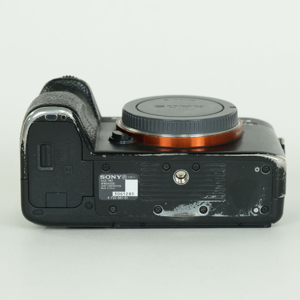SONY α7 III(ILCE-7M3) SONY α7 III(ILCE-7M3)