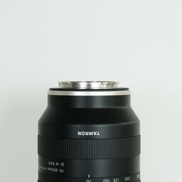 TAMRON 70-300mm F/4.5-6.3 Di III RXD (Model A047) [ソニーE用]