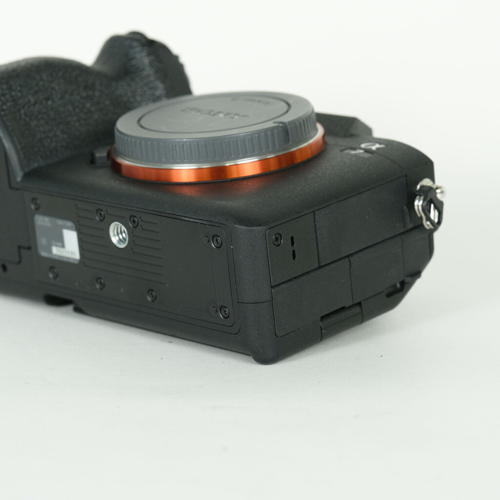SONY α7 IV(ILCE-7M4) SONY α7 IV(ILCE-7M4)